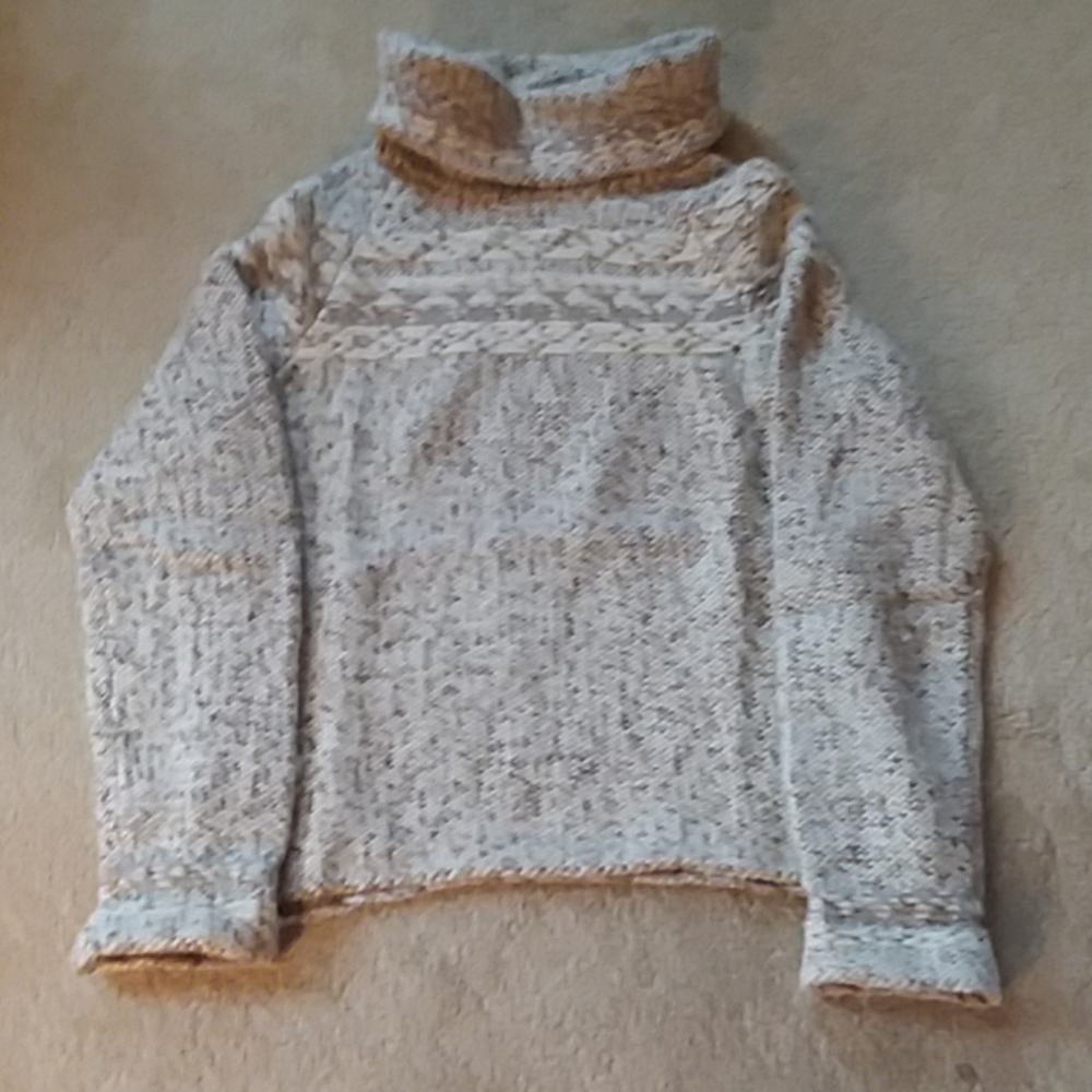 GAP SWEATER